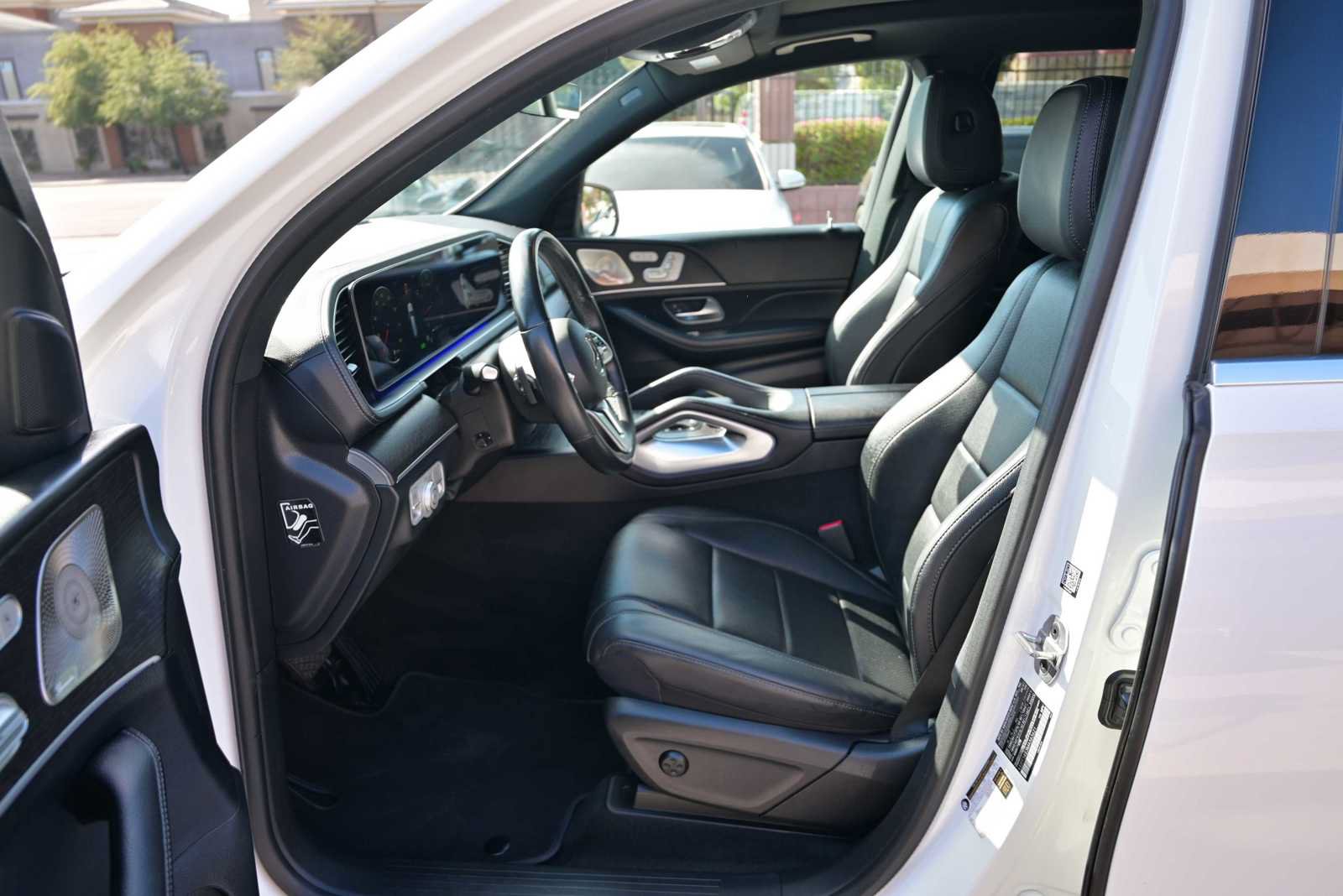 Used 2021 Mercedes-Benz GLS 450 4MATIC image 6