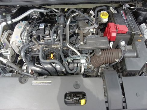 Used 2025 Nissan Sentra SV w/ Trunk Package FWD image 32