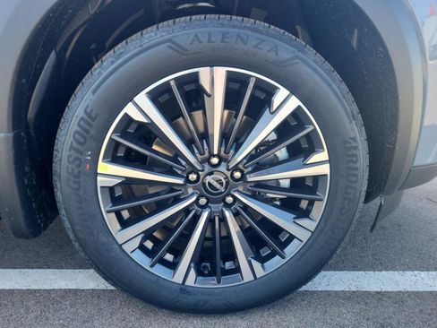 New 2026 Nissan Pathfinder Platinum image 33