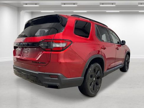 New 2026 Honda Pilot Black Edition image 3