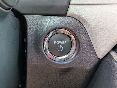 Used 2025 Toyota RAV4 Limited w/ Advanced Technology Package image 28