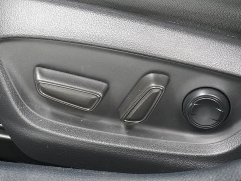 Used 2022 Toyota Camry LE image 15