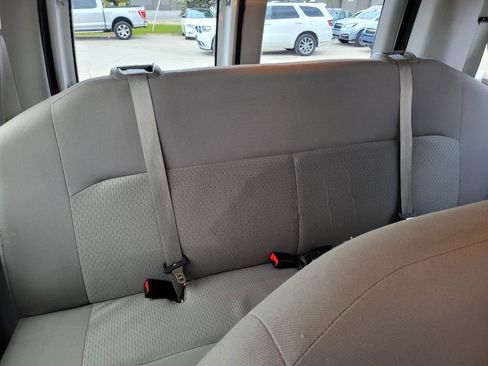 Used 2013 Ford E-350 and Econoline 350 XLT RWD image 35