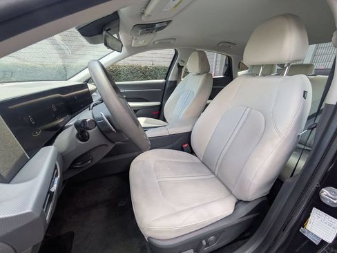 Used 2025 Hyundai Sonata SEL FWD image 24