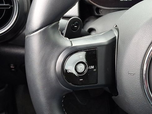 Used 2024 MINI Cooper S image 22