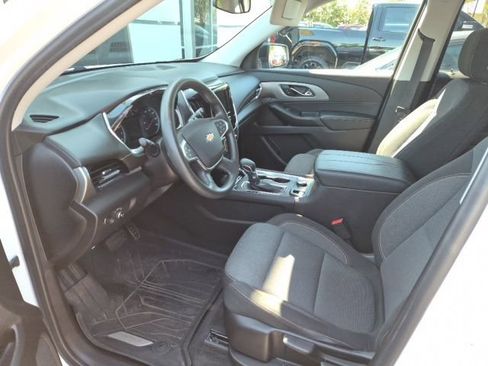 Used 2021 Chevrolet Traverse LS w/ LPO, Floor Liner Package image 2