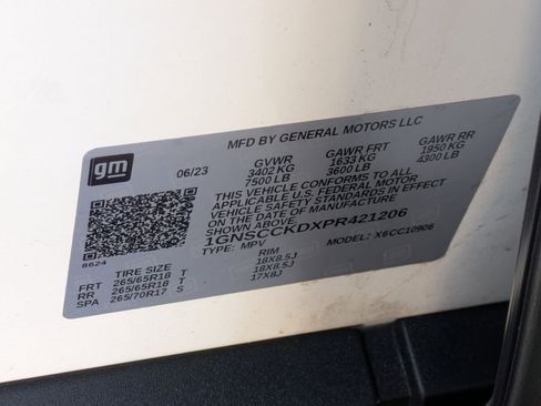 Certified 2023 Chevrolet Suburban LT image 30