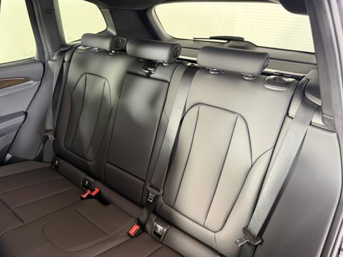 Used 2021 BMW X3 xDrive30i w/ Convenience Package AWD/4WD image 12