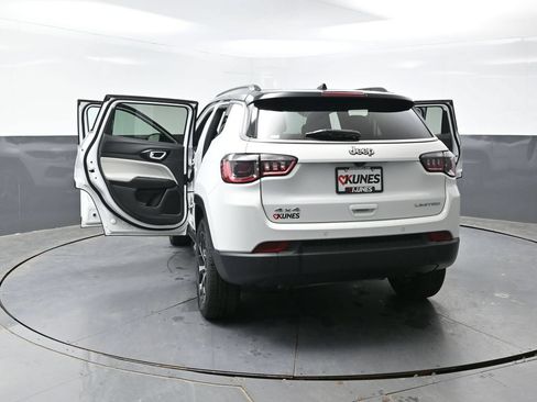 Used 2025 Jeep Compass Limited AWD/4WD image 54
