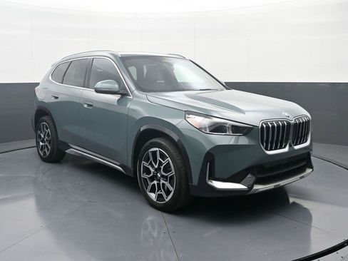 Used 2025 BMW X1 xDrive28i image 3