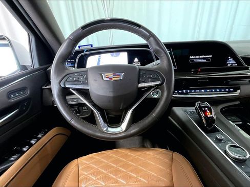 Used 2023 Cadillac Escalade ESV Sport w/ LPO, ONYX Package image 14