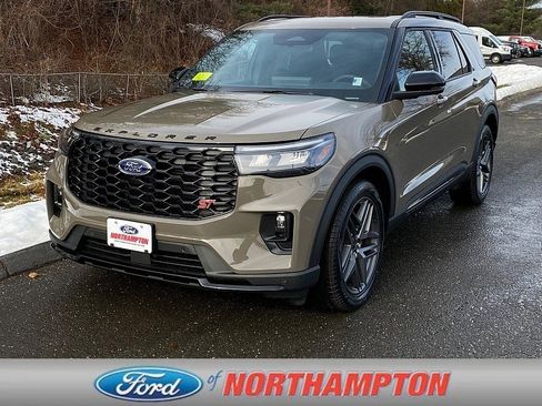 New 2026 Ford Explorer ST w/ Sun And Sound Package image 8