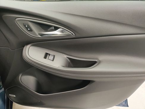 New 2026 Buick Encore GX Avenir w/ Avenir Technology Package image 9