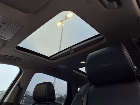 Used 2019 Buick Enclave Avenir w/ Avenir Technology Package image 15