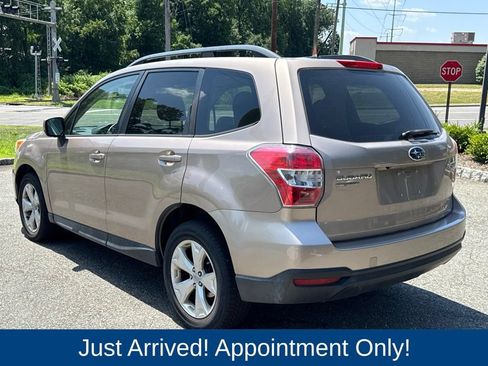 Used 2015 Subaru Forester 2.5i Premium w/ All-Weather Package AWD/4WD image 5