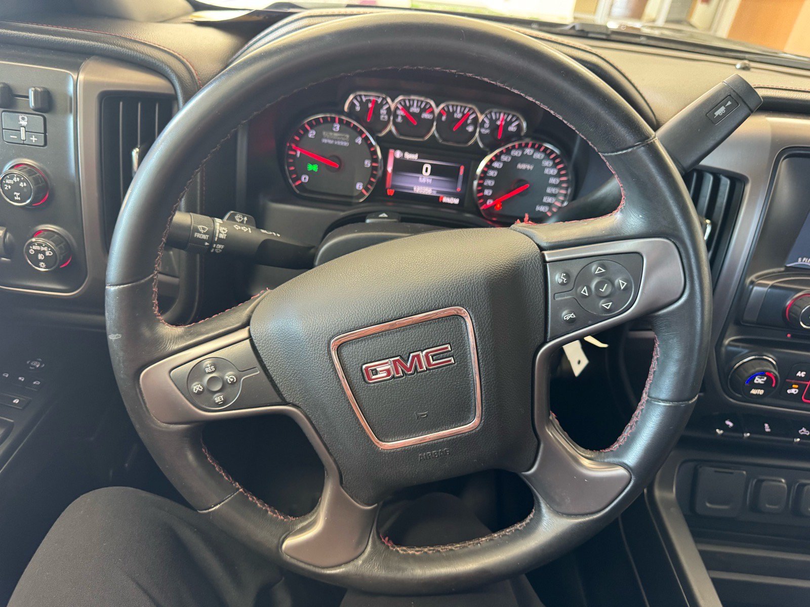 Used 2014 GMC Sierra 1500 SLT w/ All-Terrain Package AWD/4WD image 26