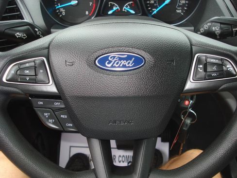 Used 2018 Ford Escape SE AWD/4WD image 22