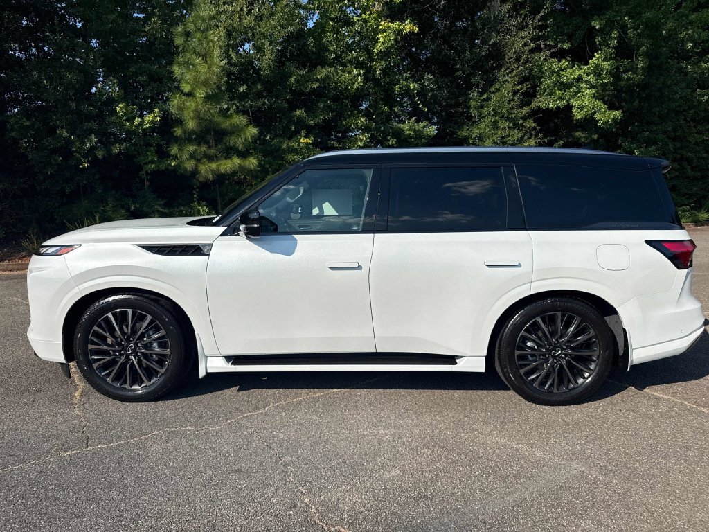 New 2027 INFINITI QX80 Autograph AWD/4WD image 9