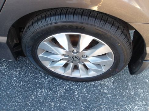 Used 2010 Honda Civic EX image 5