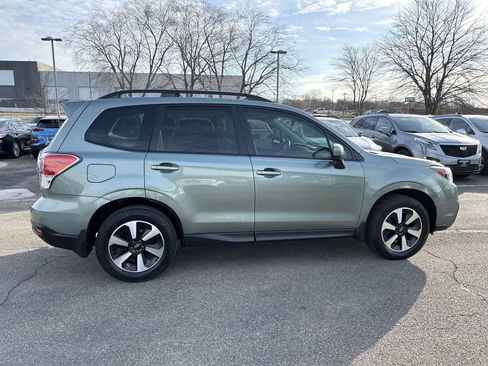 Used 2017 Subaru Forester 2.5i Premium image 7