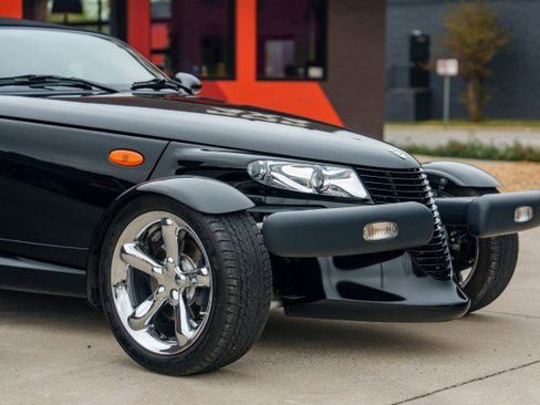 Used 2000 Plymouth Prowler image 23