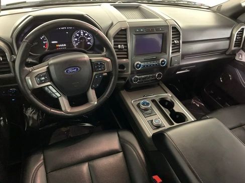 Used 2019 Ford Expedition XLT w/ Equipment Group 201A AWD/4WD image 21
