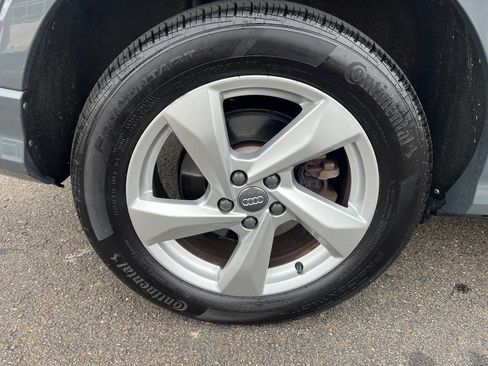 Used 2020 Audi Q3 2.0T Premium w/ Convenience Package image 12