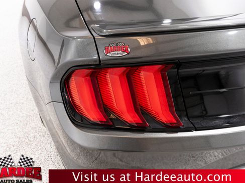 Used 2018 Ford Mustang Premium RWD image 12