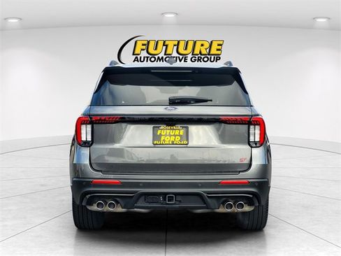 Certified 2025 Ford Explorer ST w/ Sun And Sound Package image 5