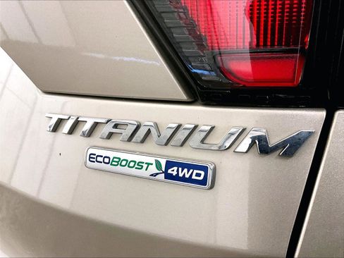 Used 2017 Ford Escape Titanium AWD/4WD image 13