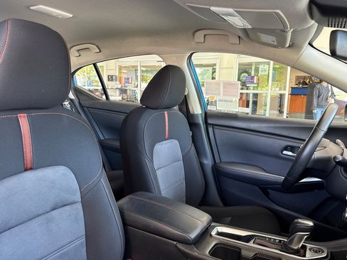 Used 2024 Nissan Sentra SR FWD image 33