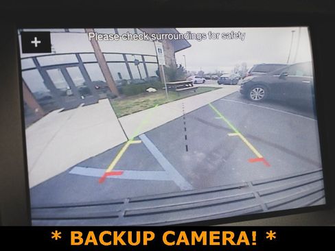 Used 2017 Lincoln Navigator Select image 3