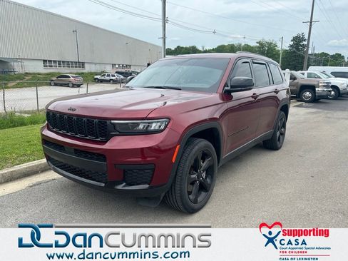 Used 2024 Jeep Grand Cherokee L Altitude AWD/4WD image 1