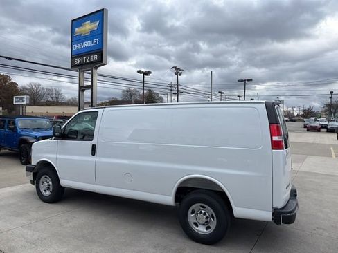 New 2025 Chevrolet Express 2500 w/ Driver Convenience Package image 10