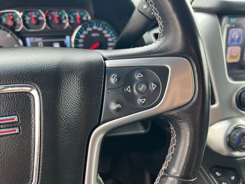 Used 2018 GMC Yukon SLT w/ Premium Edition AWD/4WD image 46