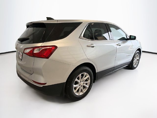 Used 2018 Chevrolet Equinox LT FWD image 6