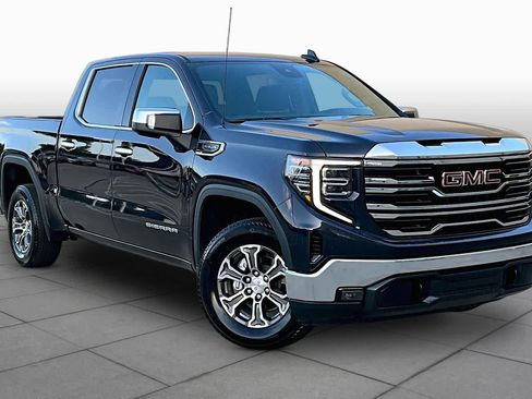 Used 2026 GMC Sierra 1500 SLT RWD image 3