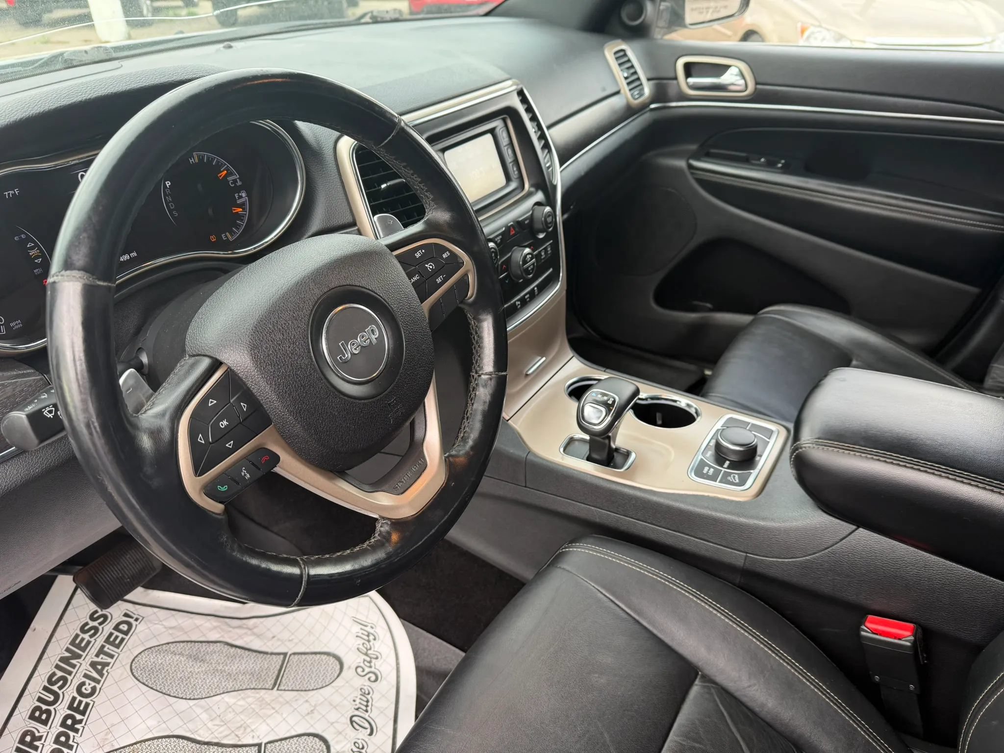 Used 2015 Jeep Grand Cherokee Limited AWD/4WD image 11