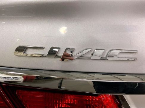 Used 2015 Honda Civic EX image 10