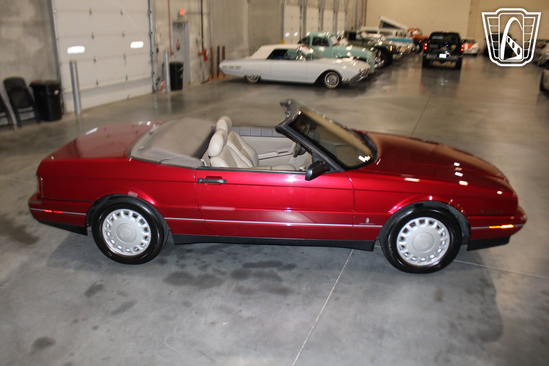Used 1993 Cadillac Allante FWD image 14