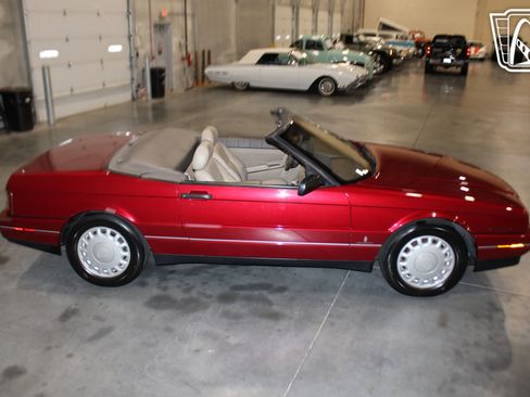 Used 1993 Cadillac Allante image 18