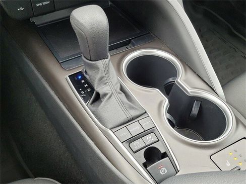 Used 2023 Toyota Camry LE image 21
