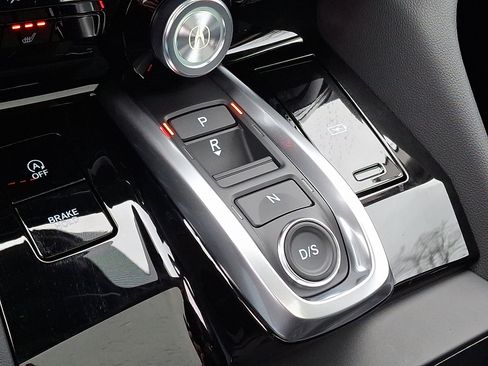 New 2025 Acura MDX SH-AWD image 12