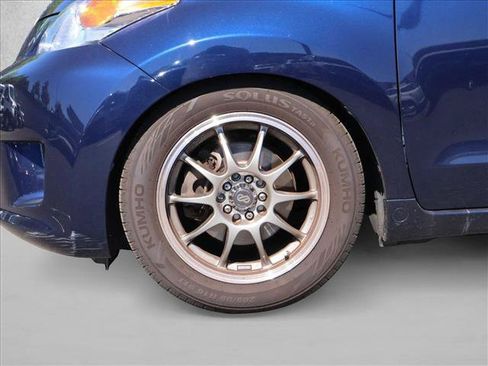 Used 2010 Scion xD FWD image 9