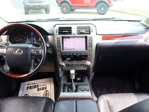 Used 2014 Lexus GX 460 w/ Premium Package AWD/4WD image 31