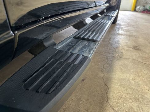 Used 2019 Chevrolet Silverado 1500 High Country w/ High Country Premium Package image 5