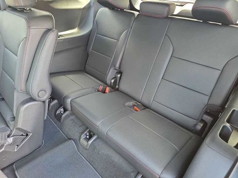 New 2026 Chevrolet Traverse Z71 w/ Driver Confidence Package AWD/4WD image 16