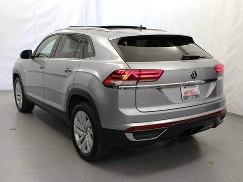 Used 2023 Volkswagen Atlas Cross Sport SE w/ Panoramic Sunroof Package AWD/4WD image 7