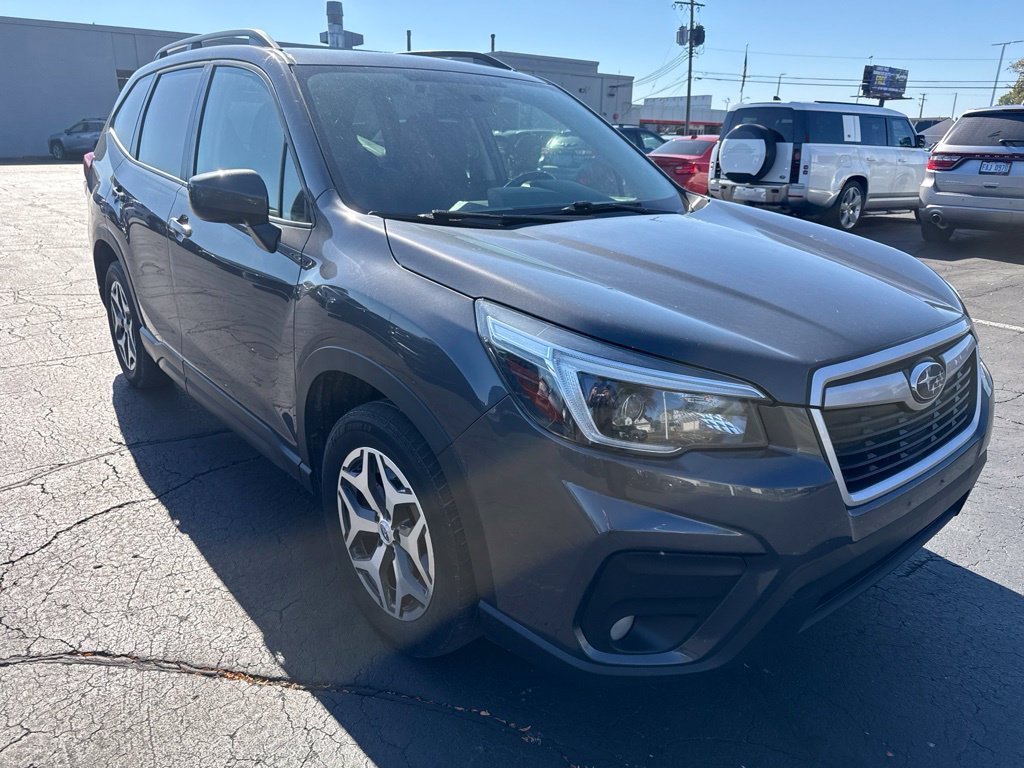 Used 2021 Subaru Forester Premium AWD/4WD image 2