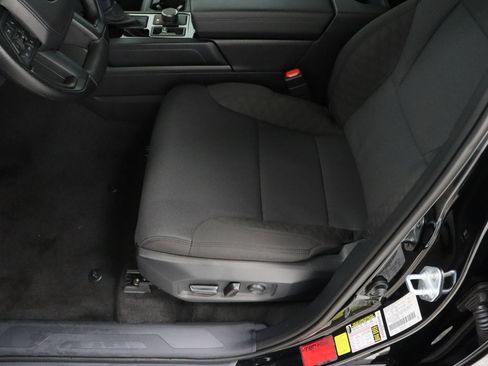 Certified 2026 Toyota Tundra SR5 w/ SX Package AWD/4WD image 15